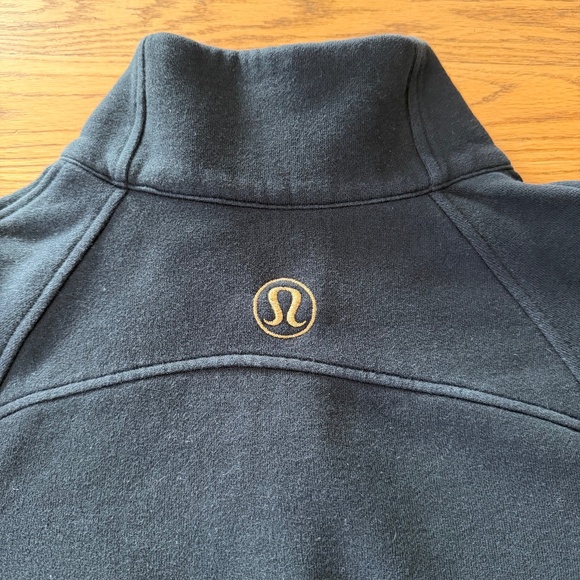 Lululemon Scuba Oversized Funnel-Neck Half Zip Long in Black/Gold (Size XS/S) - Picture 8 of 9